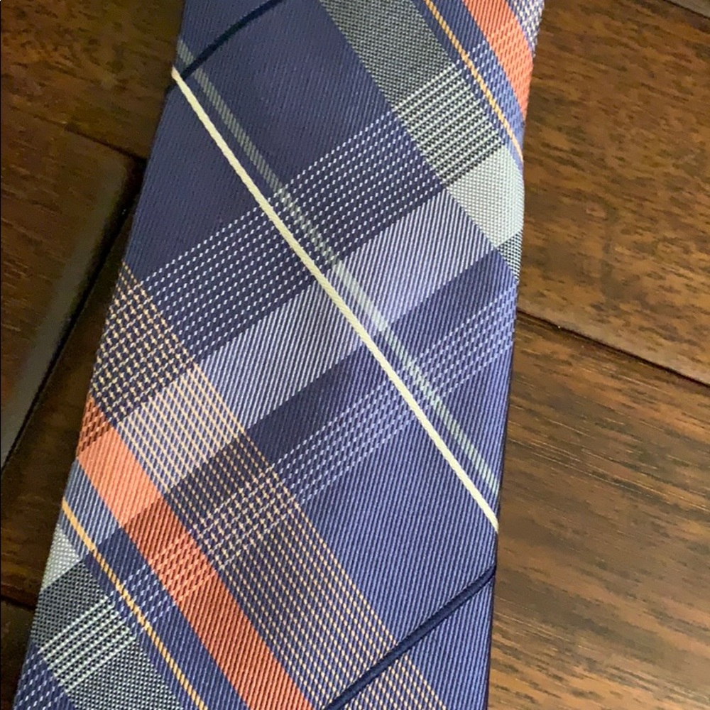 Michael Kors Silk Plaid Tie - Picture 3 of 6